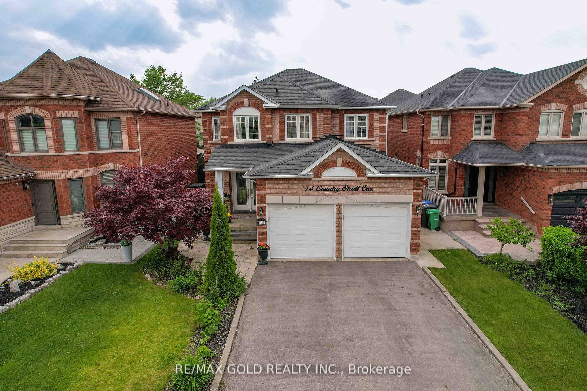 Photo 44 of 14 Country Stroll Crescent, Caledon, Bolton West — HOMEH