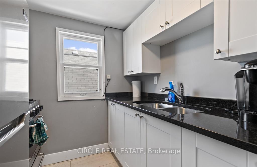 Photo 4 of 410 Erie Street E, Windsor — HOMEH