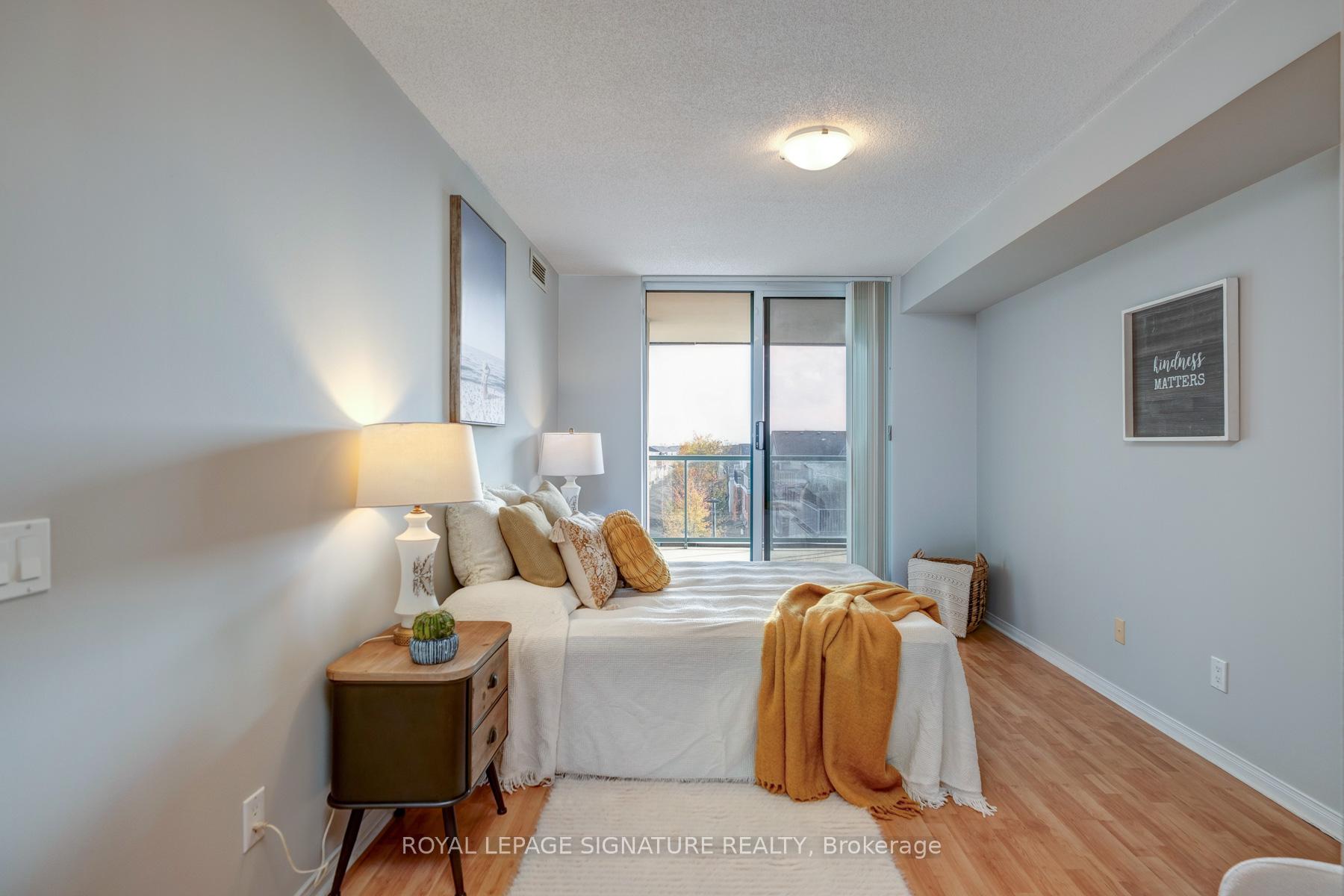 Photo 13 of Unit 402, 1863 Queen Street E, Toronto, The Beaches — HOMEH