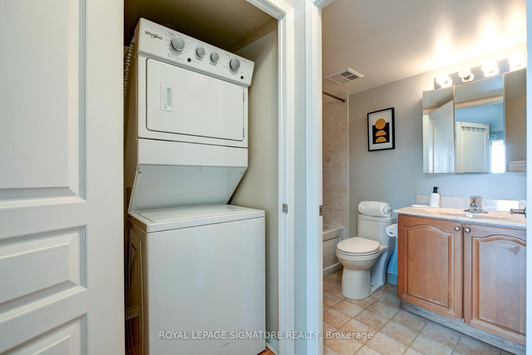 Photo 19 of Unit 402, 1863 Queen Street E, Toronto, The Beaches — HOMEH
