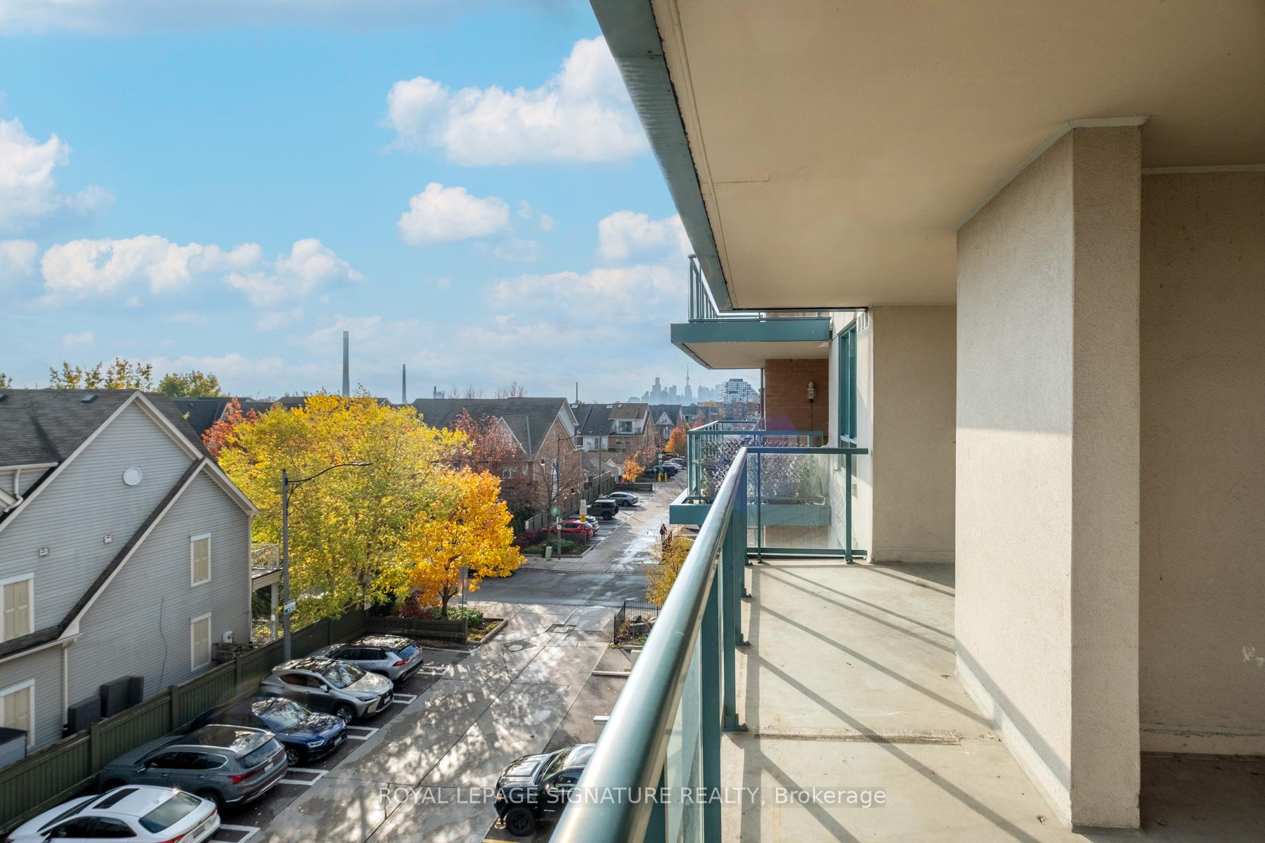 Photo 22 of Unit 402, 1863 Queen Street E, Toronto, The Beaches — HOMEH
