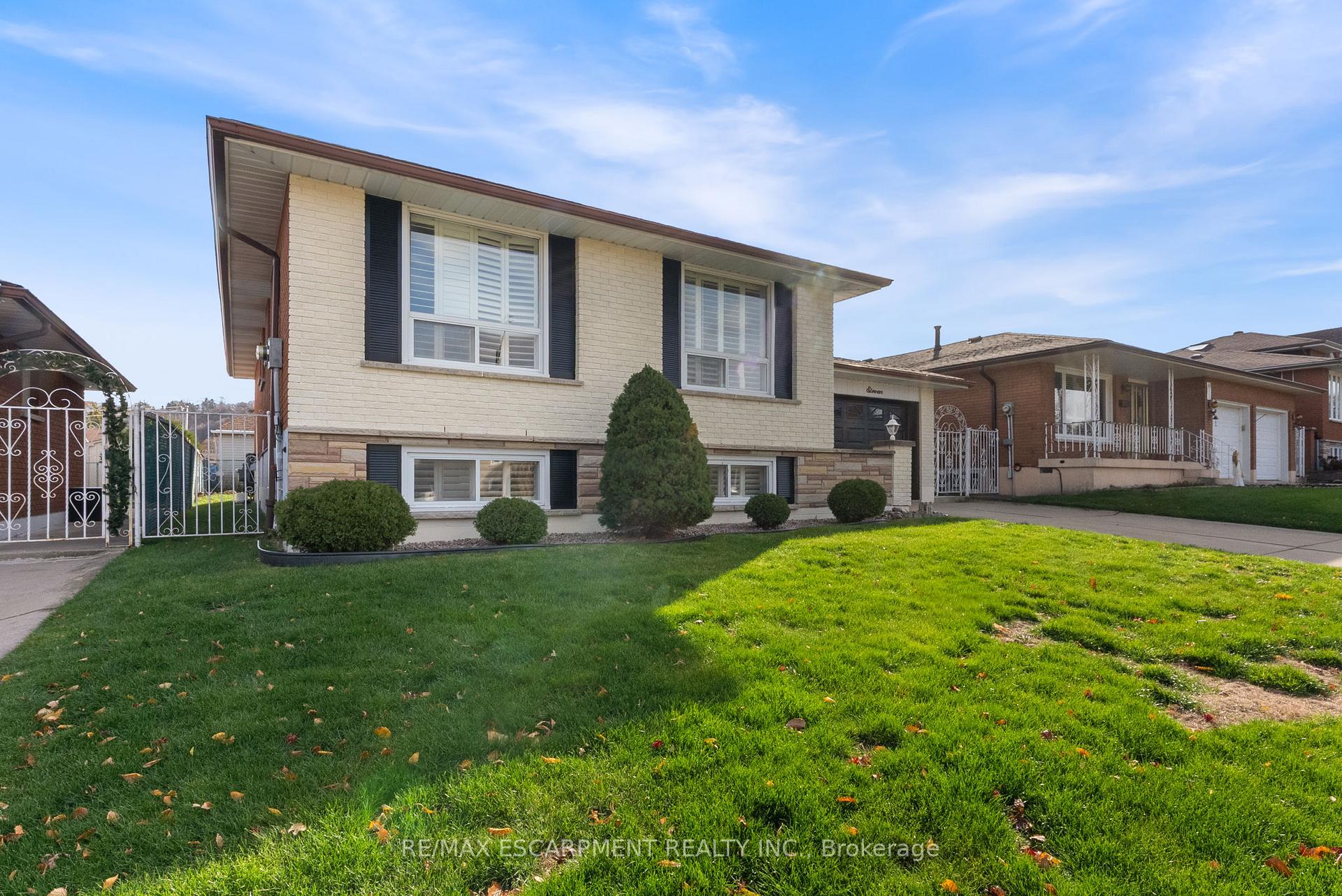 Photo 24 of 11 Marcella Crescent, Hamilton, Gershome — HOMEH
