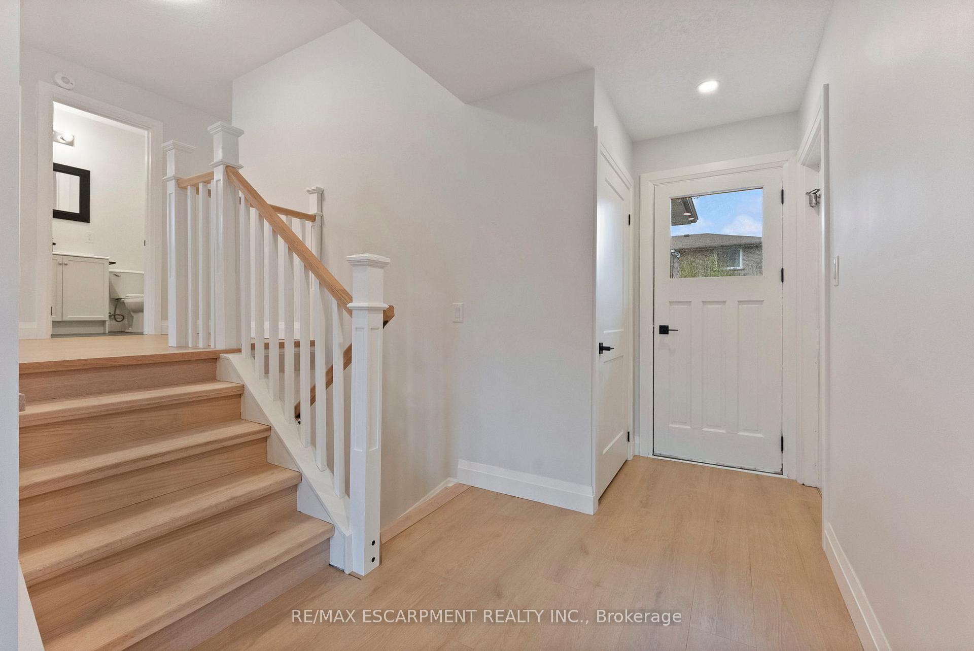 Photo 3 of 11 Marcella Crescent, Hamilton, Gershome — HOMEH