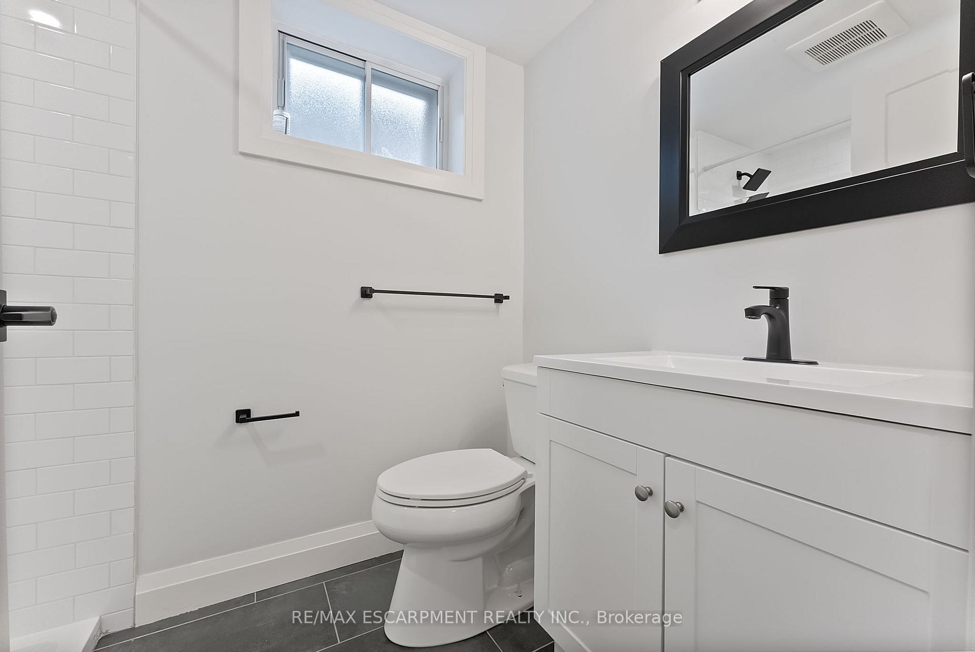 Photo 21 of 11 Marcella Crescent, Hamilton, Gershome — HOMEH