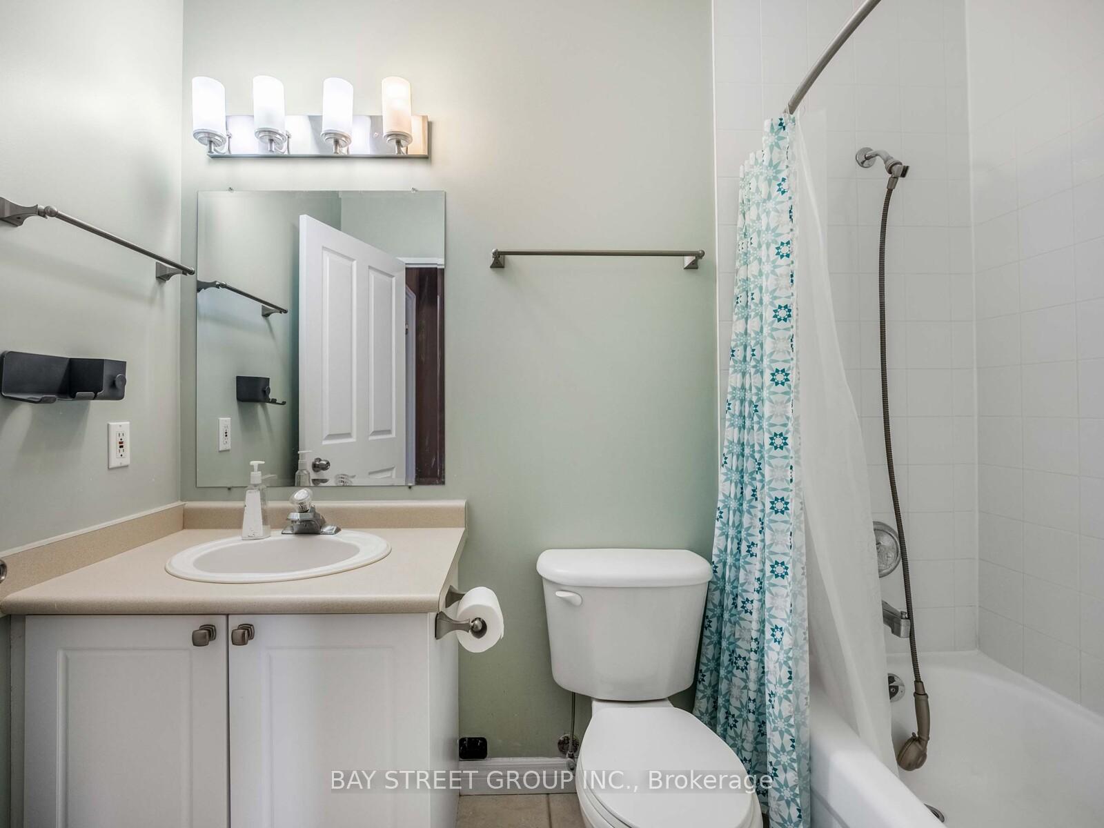 Photo 12 of Unit 606, 255 Keats Way, Waterloo — HOMEH