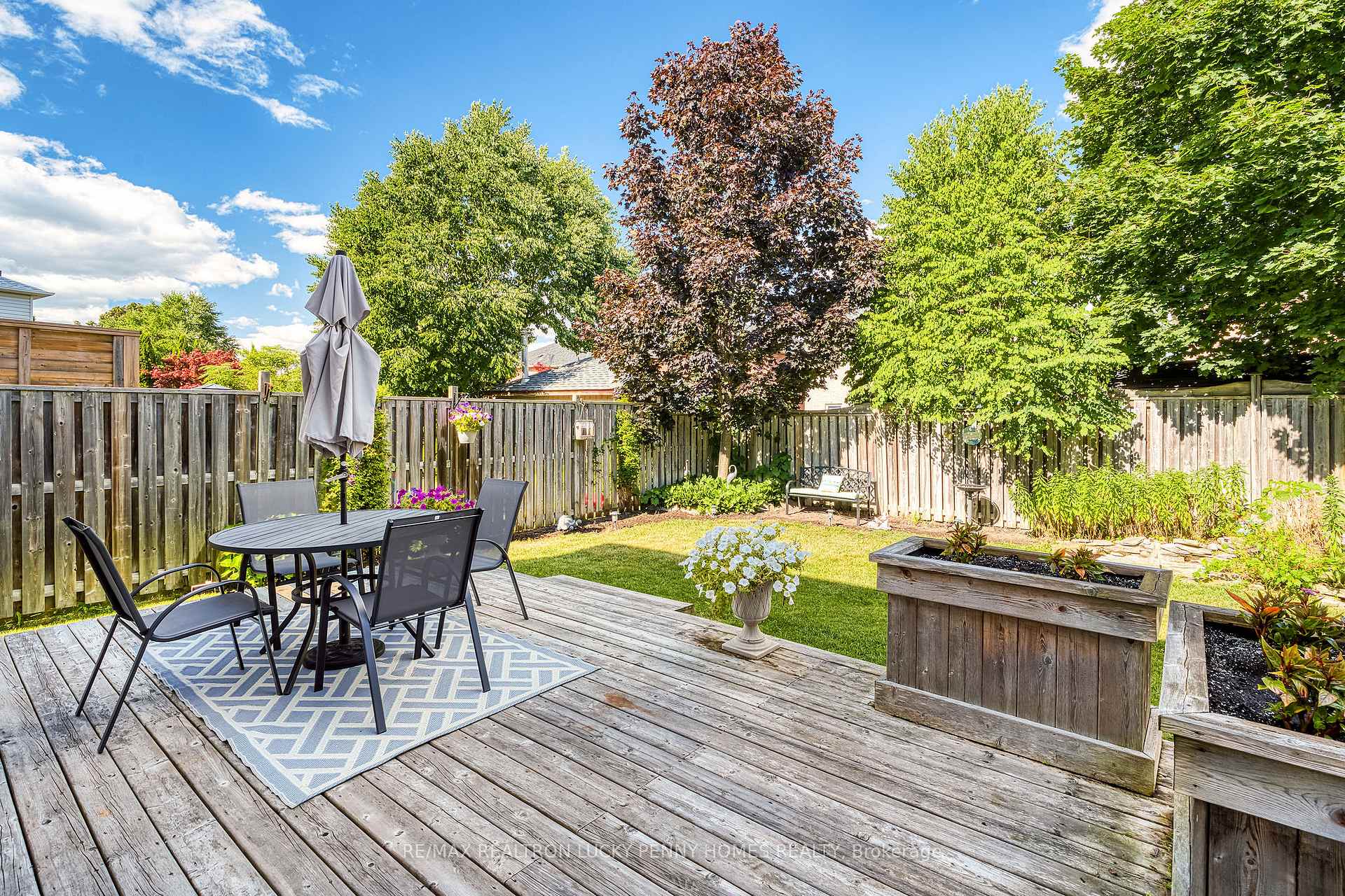 Photo 24 of 221 Madden Place, Clarington, Bowmanville — HOMEH