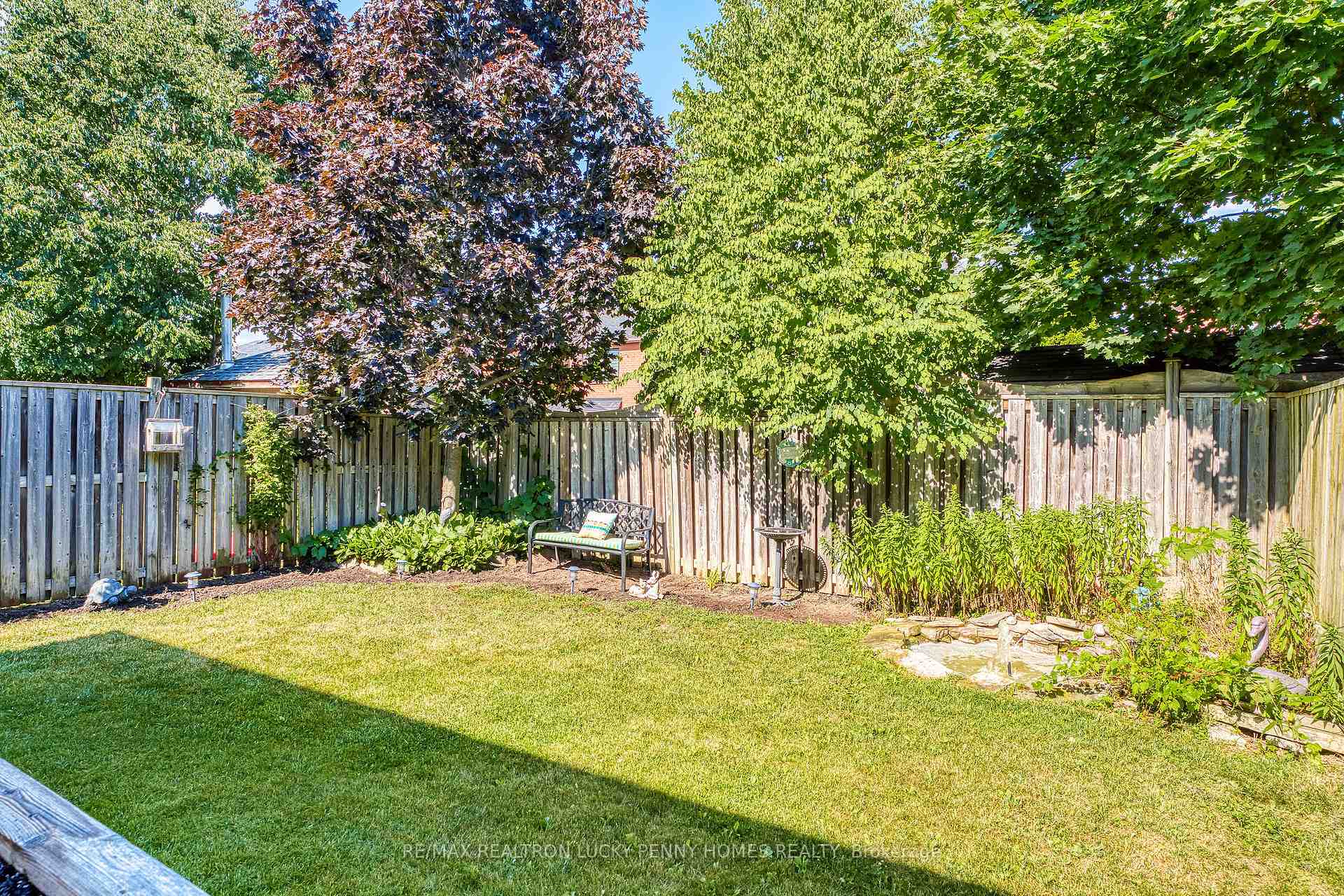 Photo 23 of 221 Madden Place, Clarington, Bowmanville — HOMEH