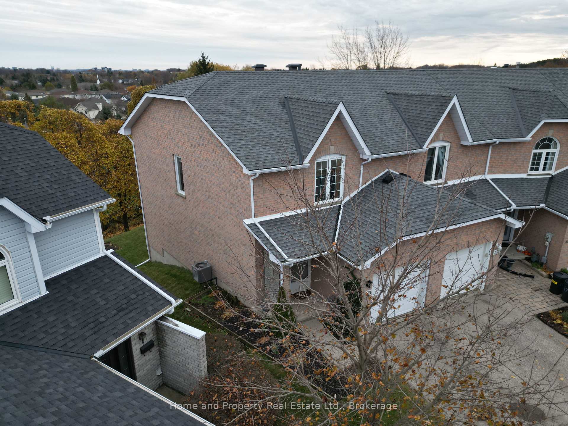 Photo 6 of Unit 1, 511 Oakvale Drive, Waterloo — HOMEH