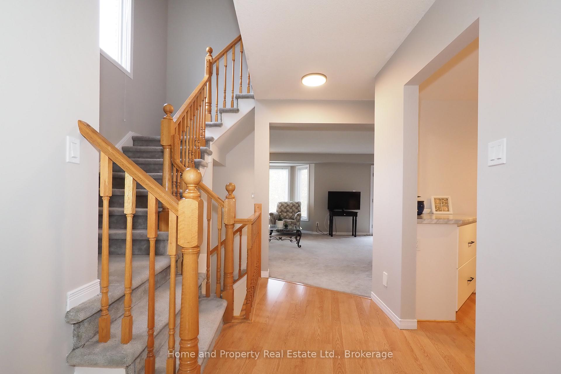 Photo 11 of Unit 1, 511 Oakvale Drive, Waterloo — HOMEH