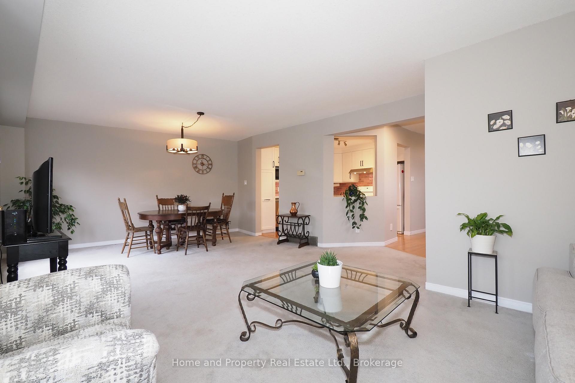 Photo 24 of Unit 1, 511 Oakvale Drive, Waterloo — HOMEH