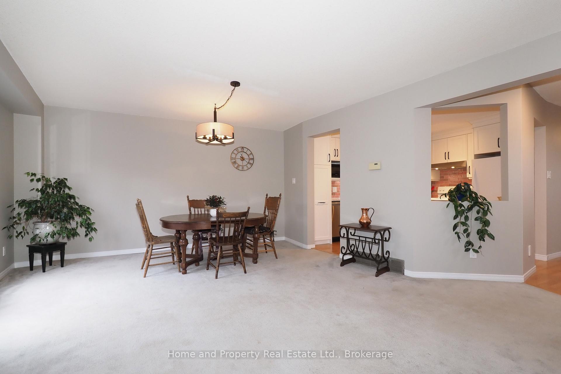 Photo 12 of Unit 1, 511 Oakvale Drive, Waterloo — HOMEH