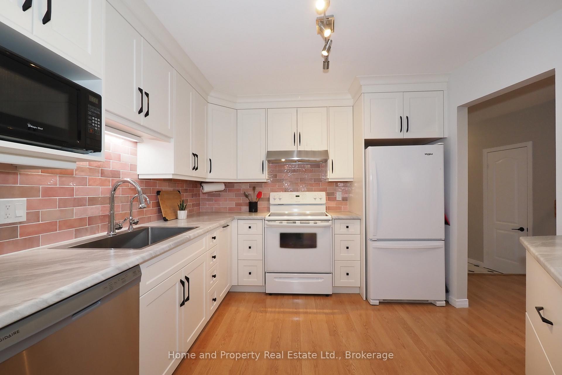 Photo 14 of Unit 1, 511 Oakvale Drive, Waterloo — HOMEH