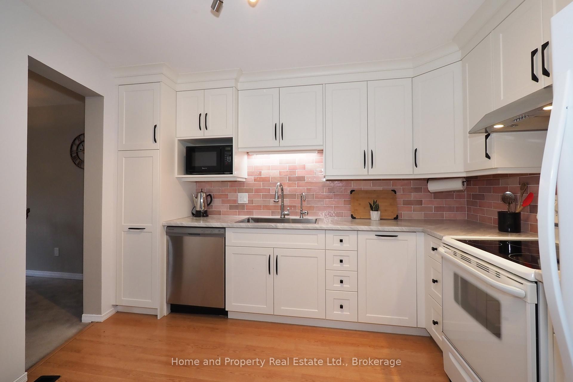 Photo 47 of Unit 1, 511 Oakvale Drive, Waterloo — HOMEH