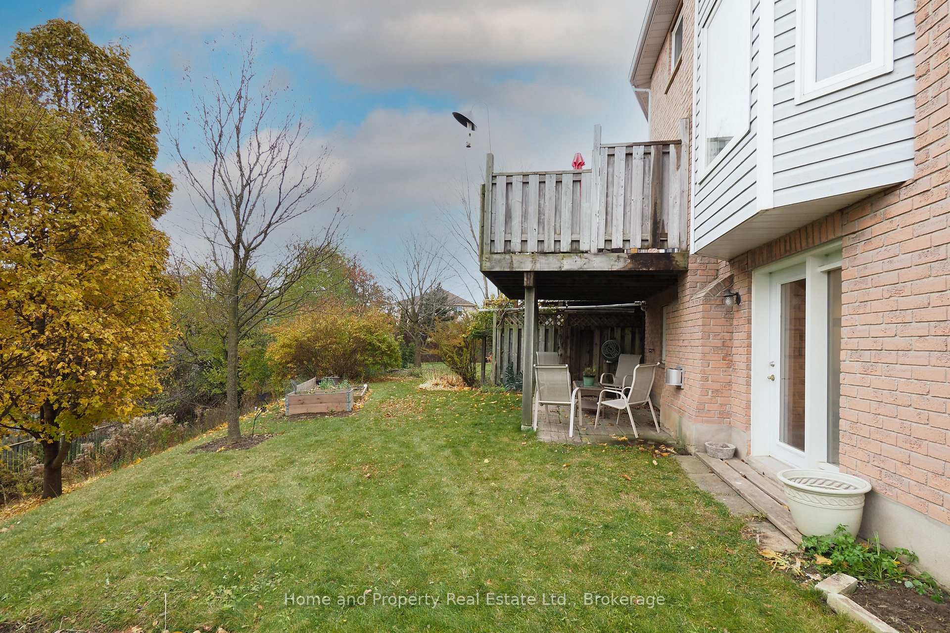 Photo 48 of Unit 1, 511 Oakvale Drive, Waterloo — HOMEH