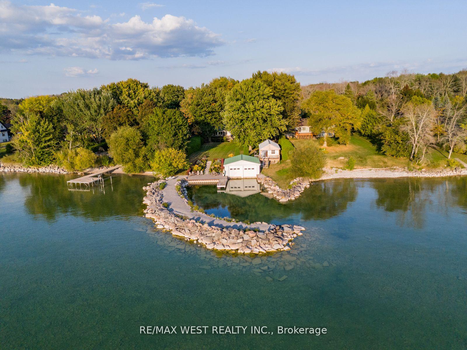 Photo 1 of 1668 Lakeshore Drive, Ramara, Brechin — HOMEH