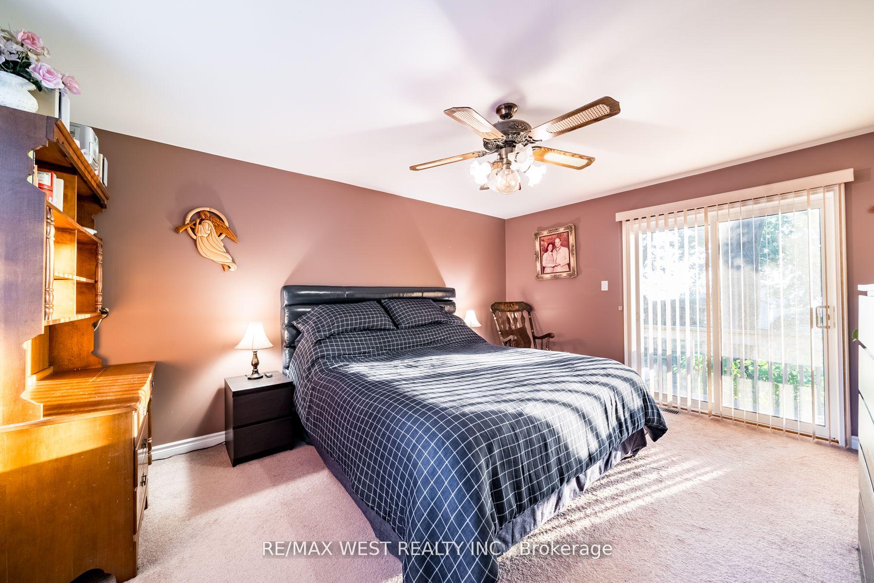 Photo 12 of 1668 Lakeshore Drive, Ramara, Brechin — HOMEH