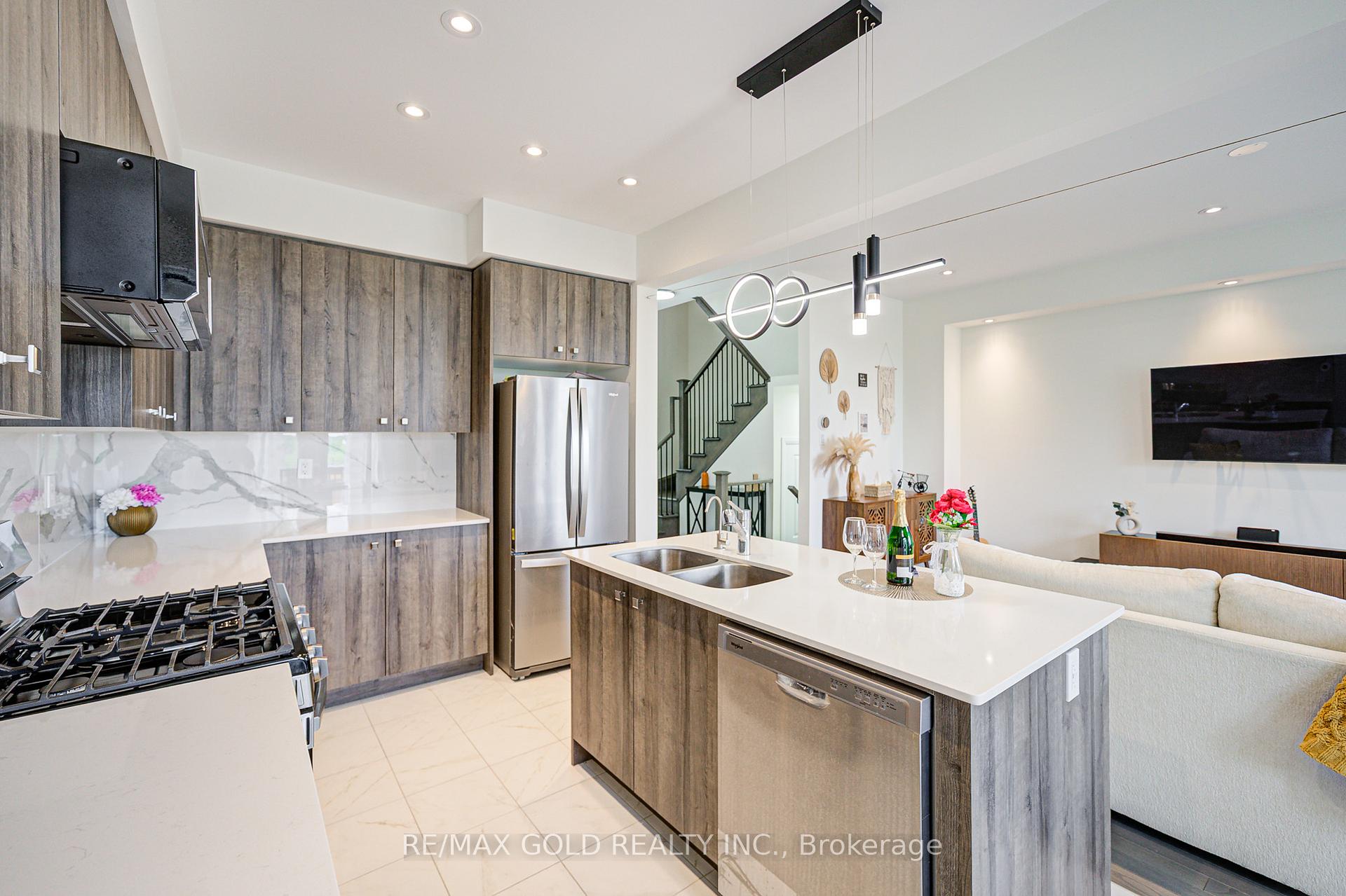 Photo 26 of Unit 8, 10 Freedom Crescent, Hamilton, Mount Hope — HOMEH
