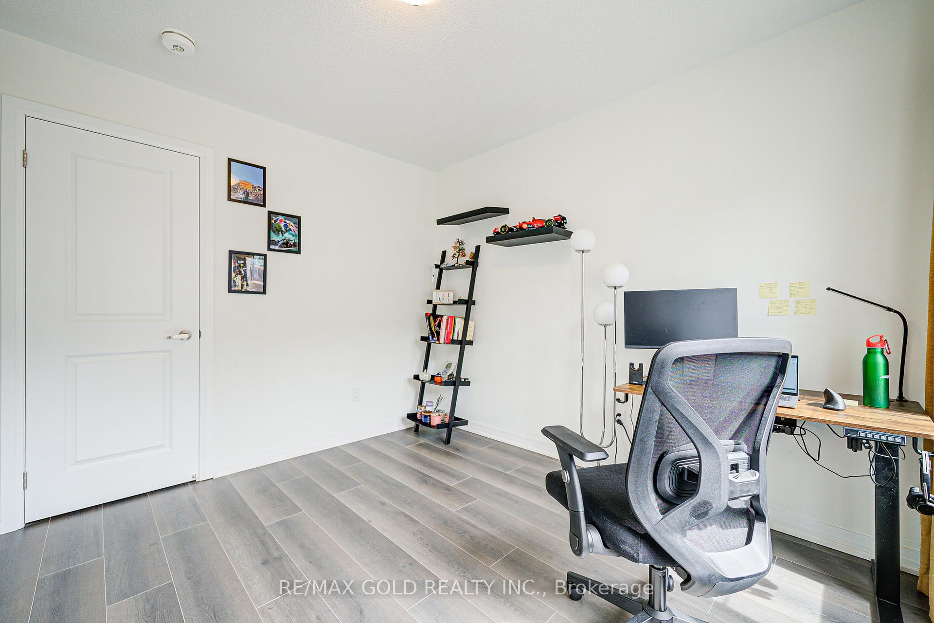 Photo 22 of Unit 8, 10 Freedom Crescent, Hamilton, Mount Hope — HOMEH