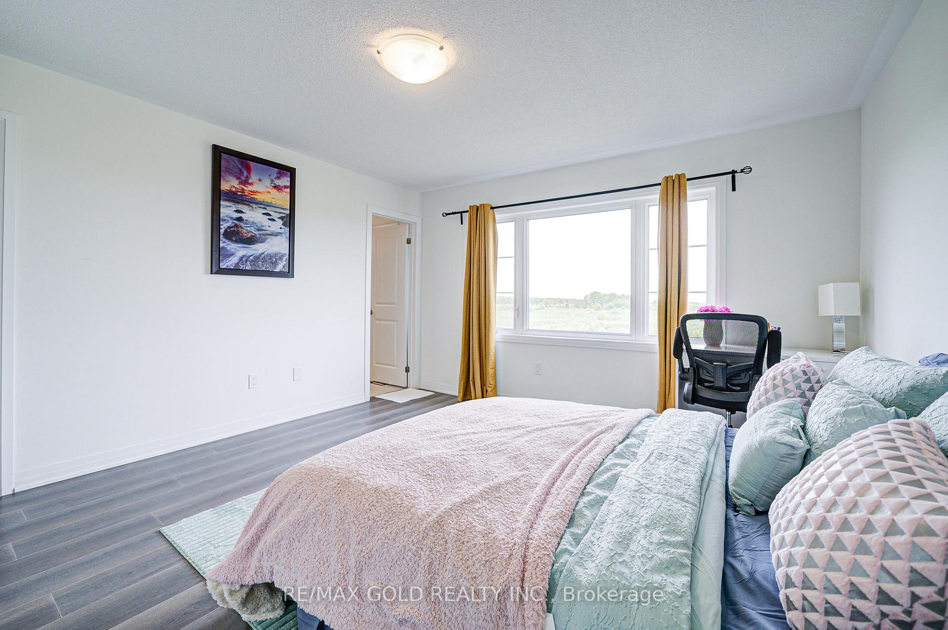 Photo 31 of Unit 8, 10 Freedom Crescent, Hamilton, Mount Hope — HOMEH