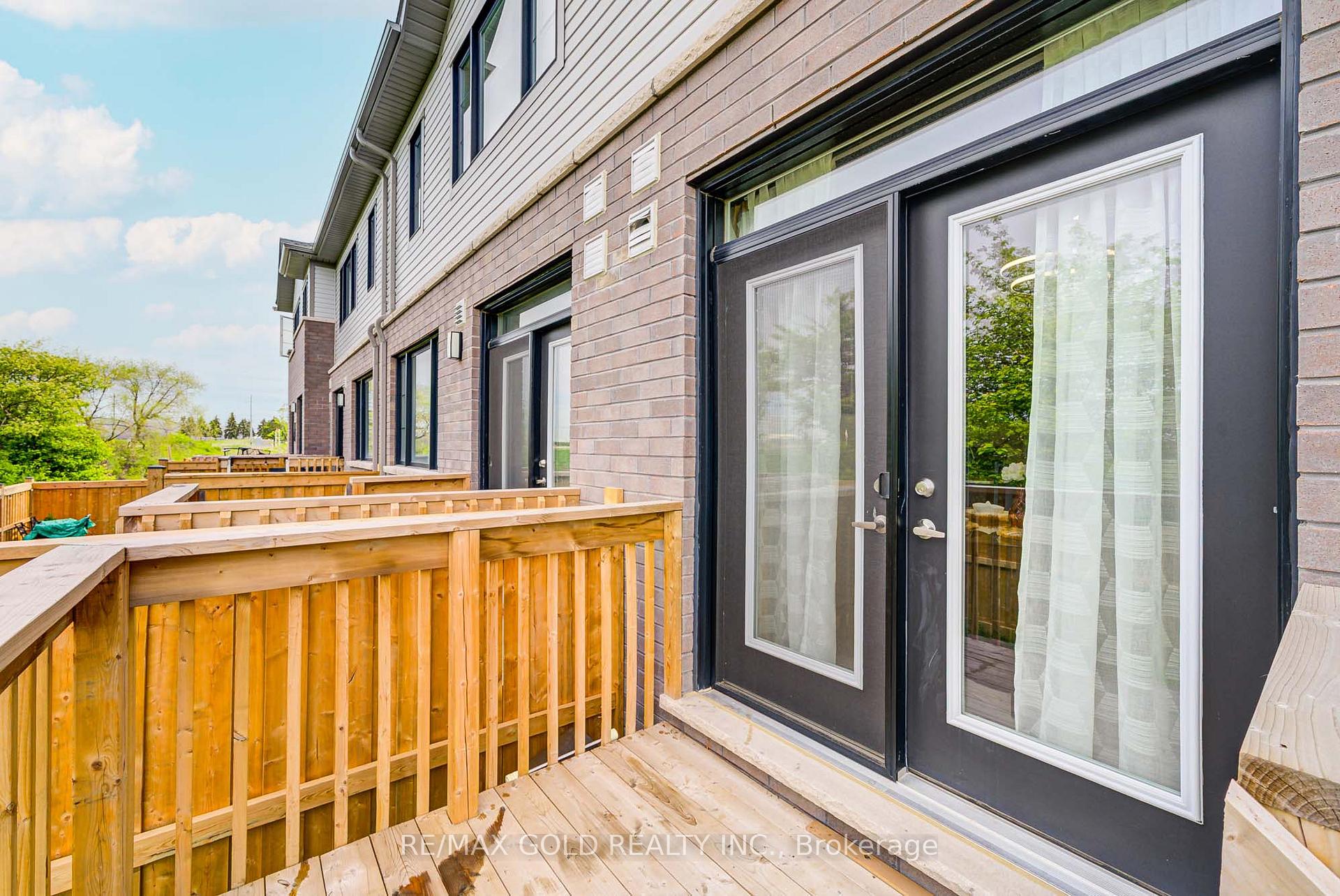 Photo 23 of Unit 8, 10 Freedom Crescent, Hamilton, Mount Hope — HOMEH