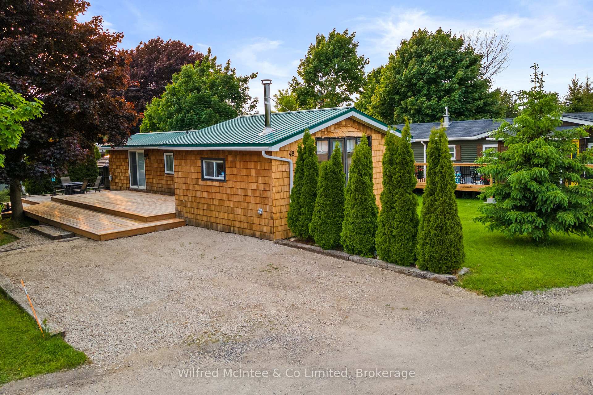 Photo 4 of 48 Maplewood Boulevard, Kincardine — HOMEH