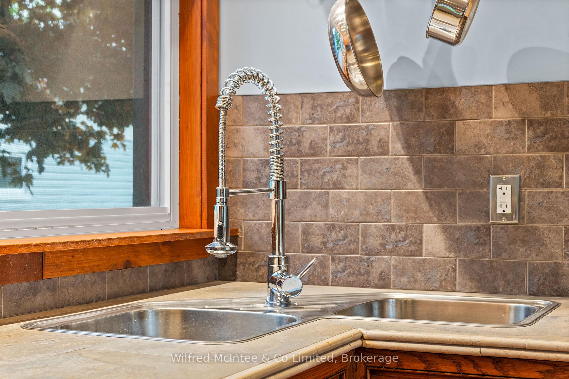 Photo 29 of 48 Maplewood Boulevard, Kincardine — HOMEH