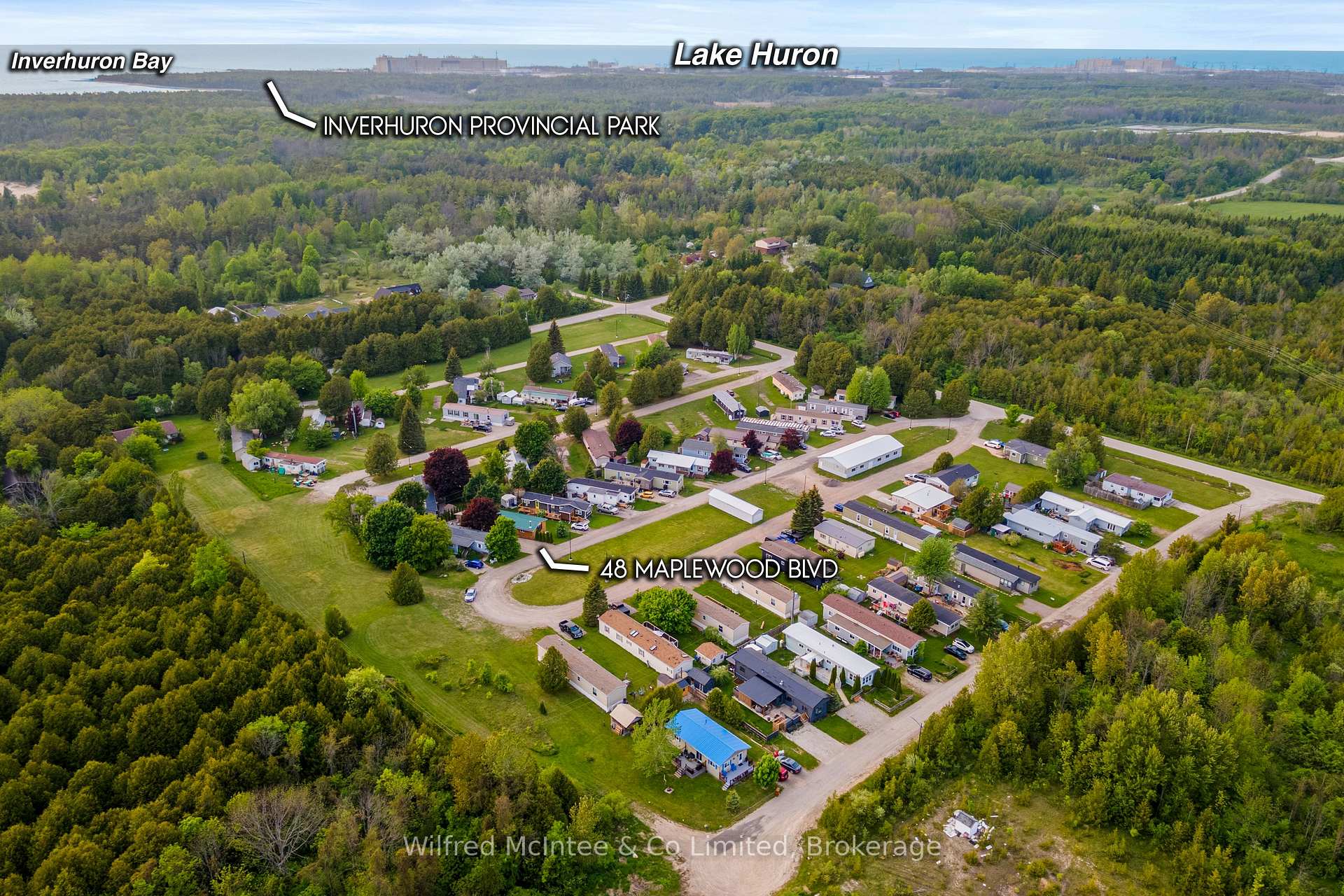 Photo 32 of 48 Maplewood Boulevard, Kincardine — HOMEH