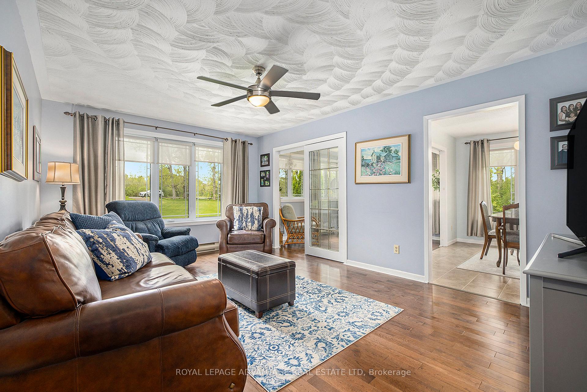 Photo 3 of 198 Somerville Drive, Tay Valley, Bathurst/Burgess & Sherbrooke (Bathurst) Twp — HOMEH