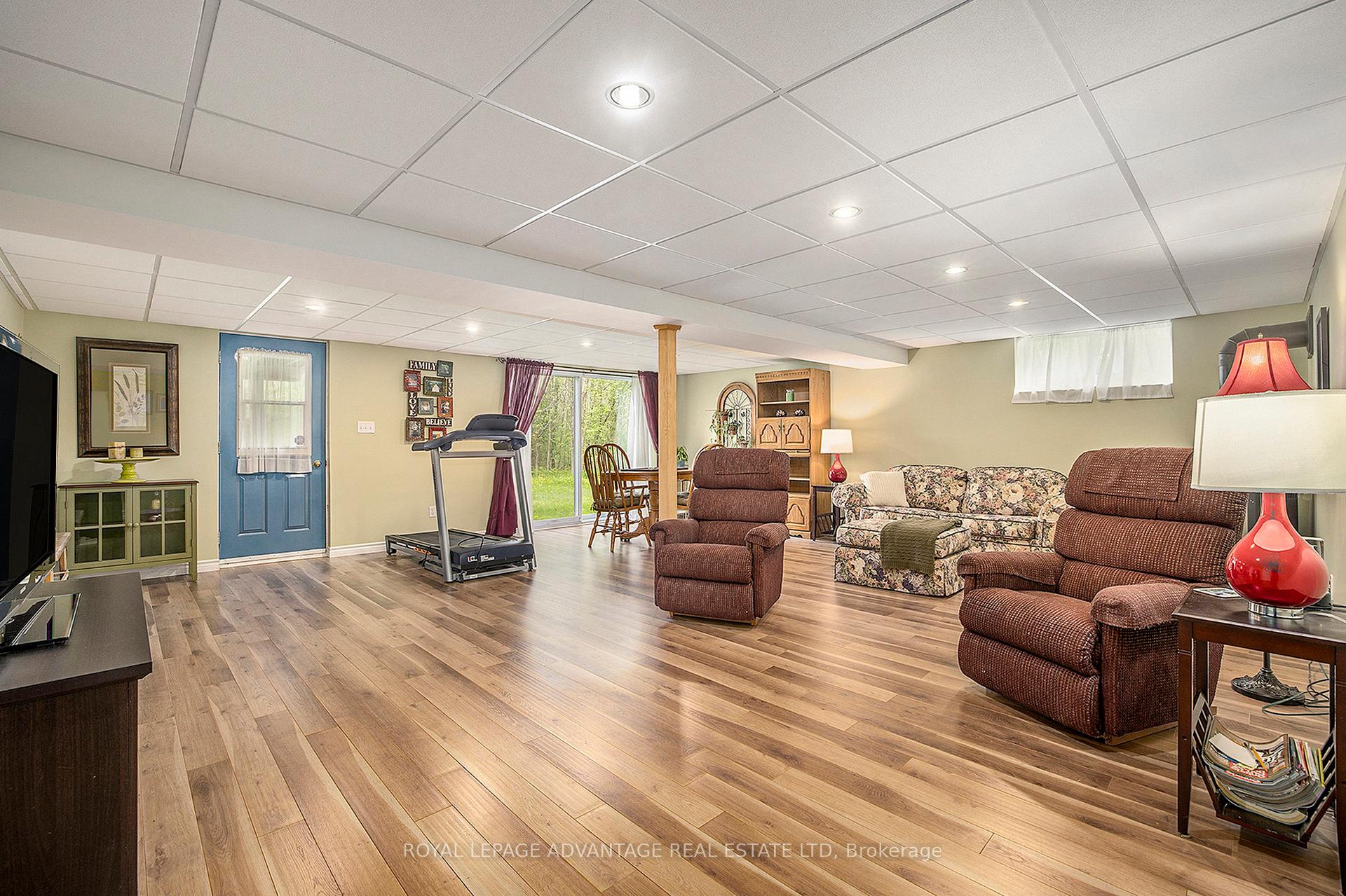 Photo 20 of 198 Somerville Drive, Tay Valley, Bathurst/Burgess & Sherbrooke (Bathurst) Twp — HOMEH