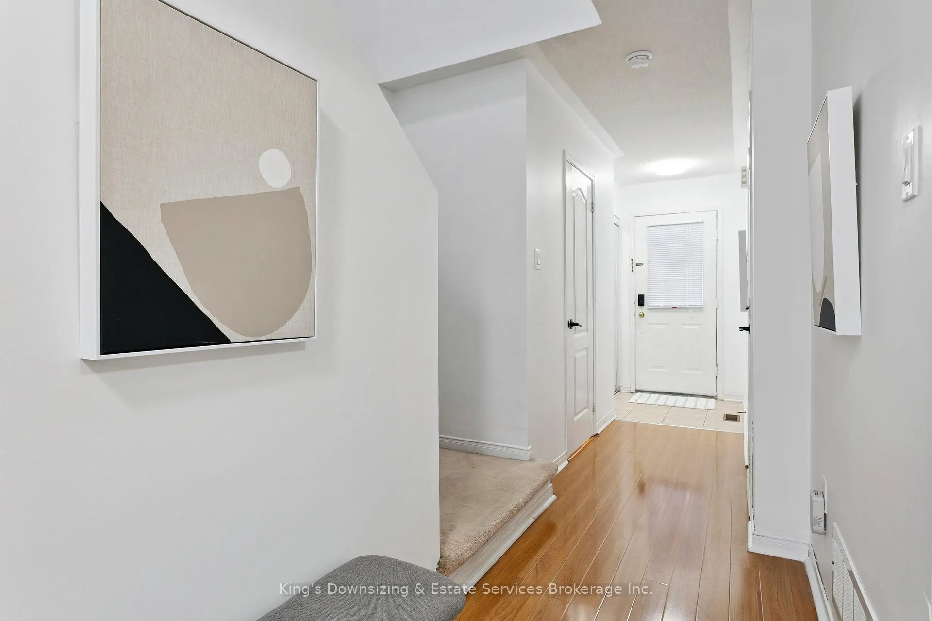 Photo 10 of 42 Lake Louise Drive, Brampton, Fletcher's Meadow — HOMEH