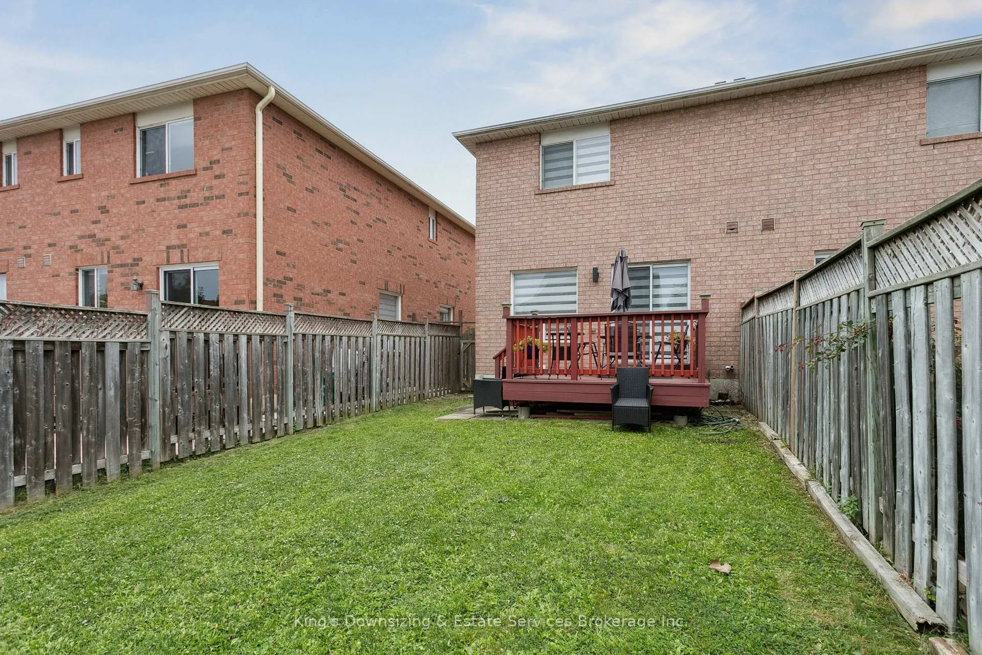 Photo 15 of 42 Lake Louise Drive, Brampton, Fletcher's Meadow — HOMEH