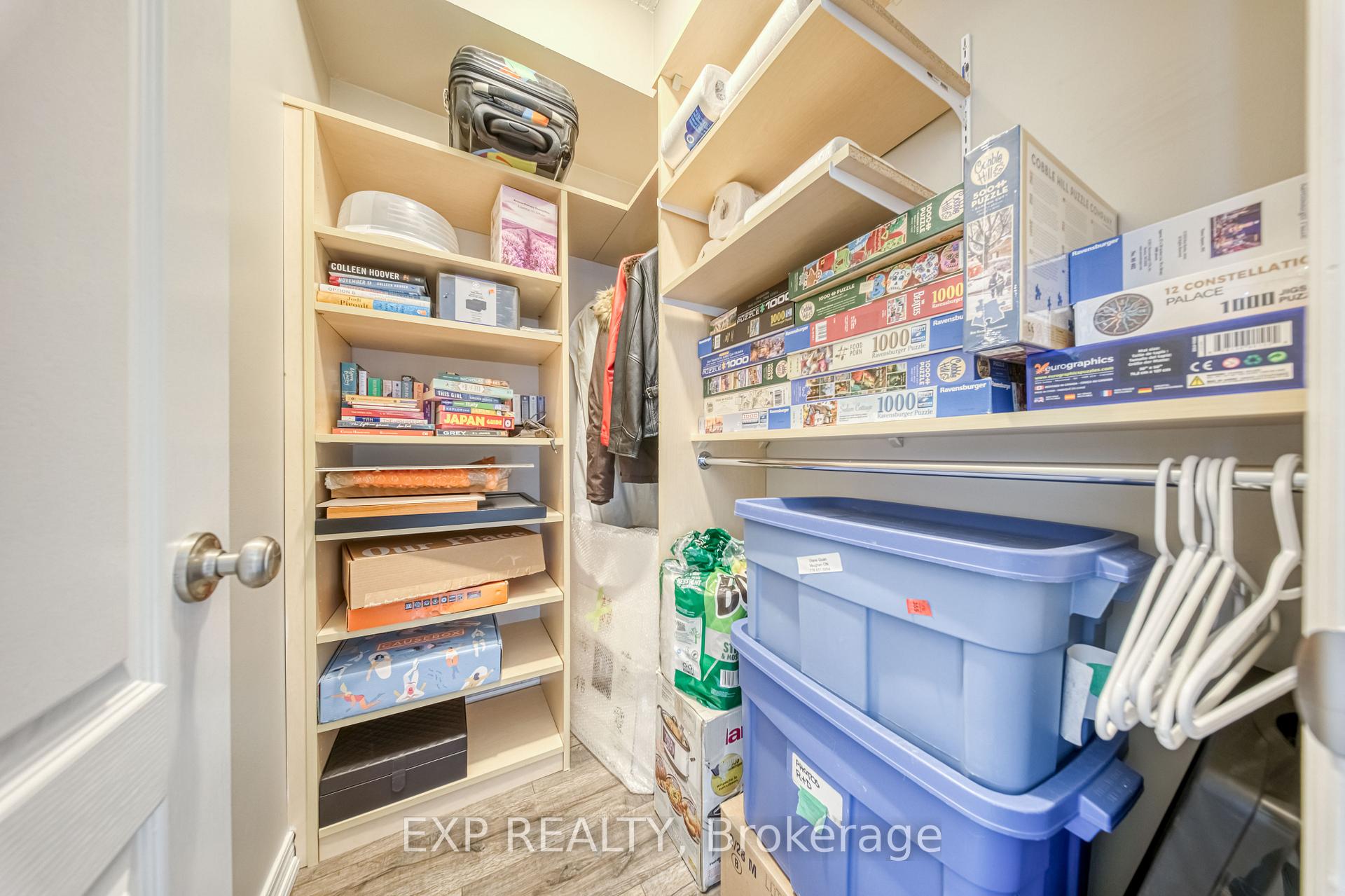 Photo 18 of Unit 806, 100 Promenade Circle, Vaughan, Brownridge — HOMEH