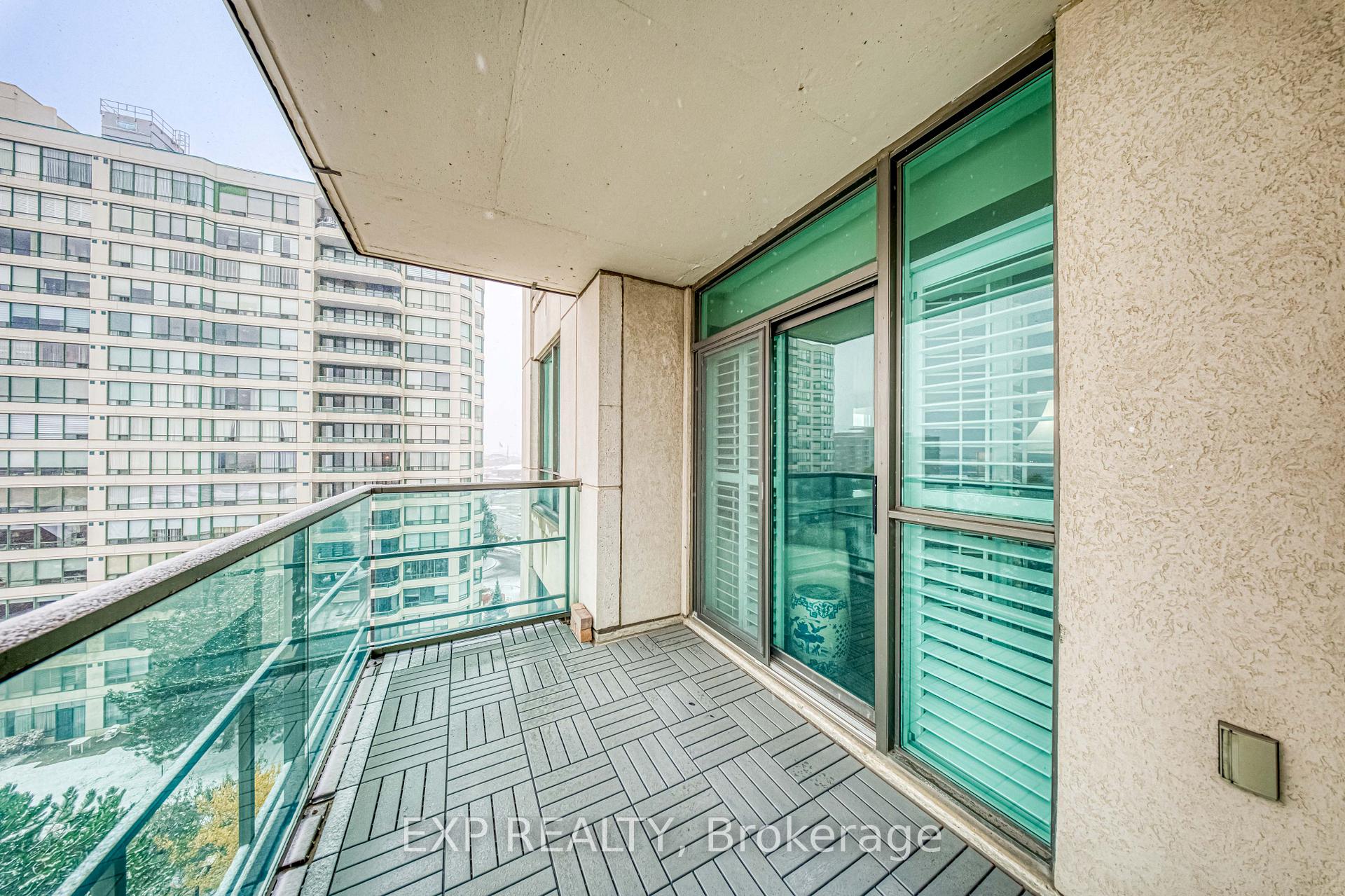 Photo 37 of Unit 806, 100 Promenade Circle, Vaughan, Brownridge — HOMEH