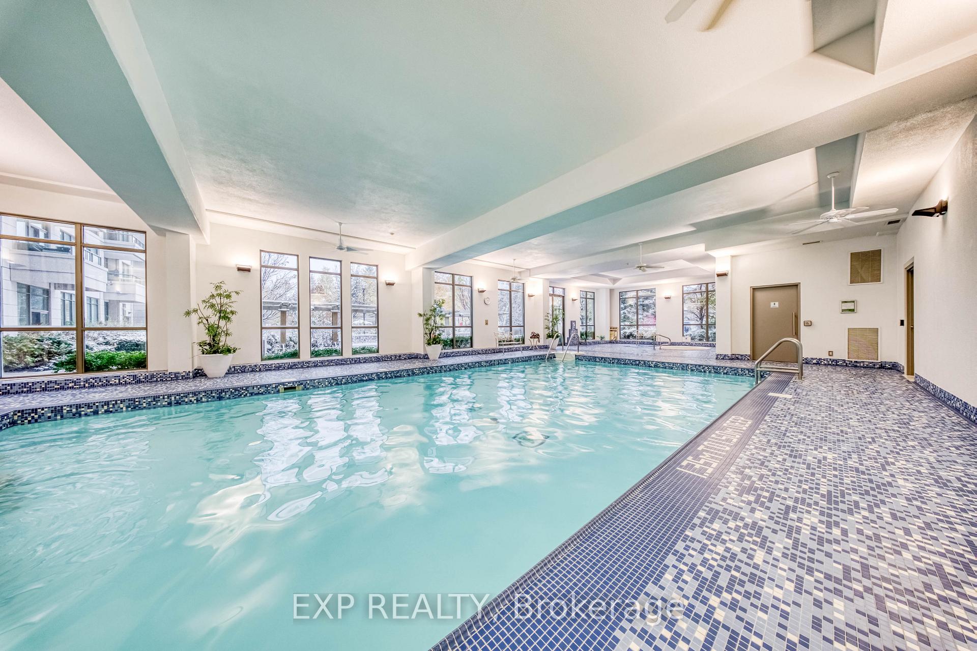 Photo 27 of Unit 806, 100 Promenade Circle, Vaughan, Brownridge — HOMEH