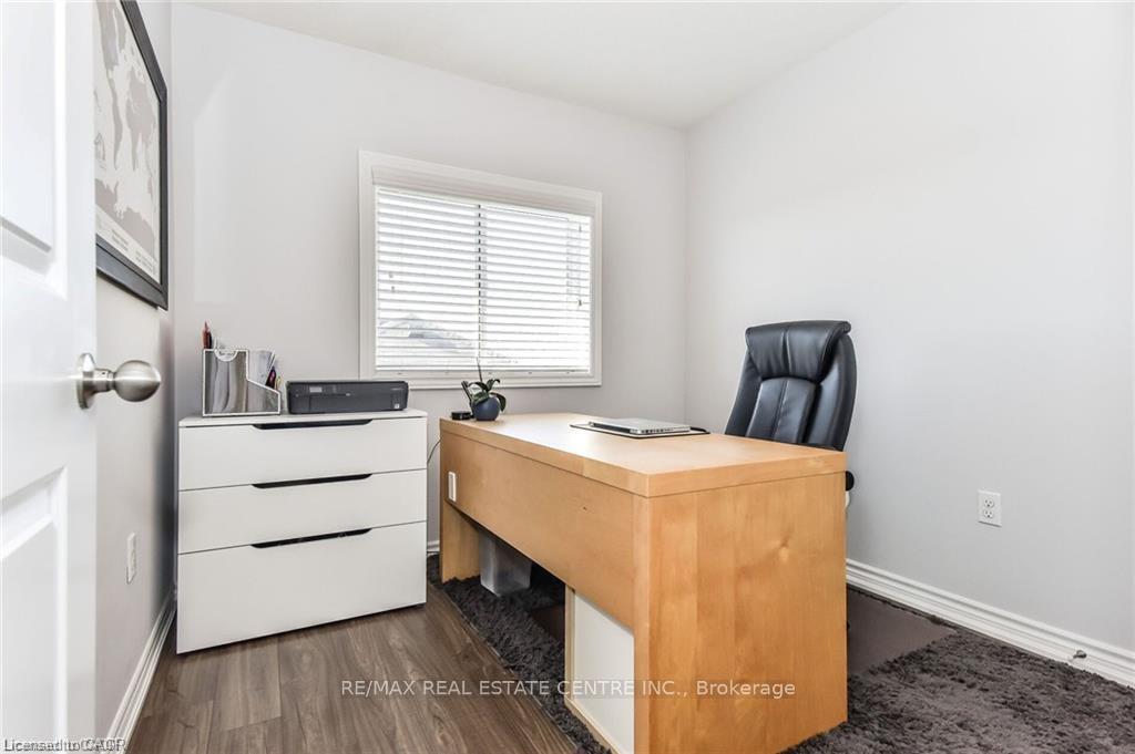 Photo 11 of Unit 14, 100 Chester Drive, Cambridge — HOMEH