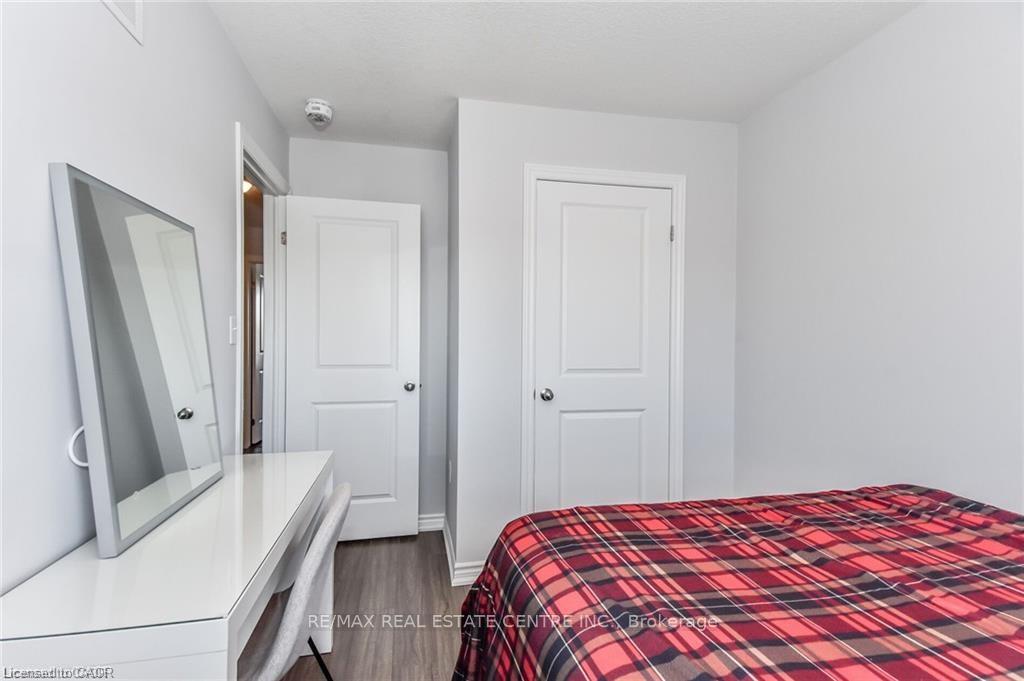 Photo 25 of Unit 14, 100 Chester Drive, Cambridge — HOMEH