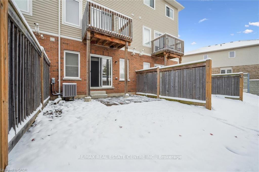 Photo 22 of Unit 14, 100 Chester Drive, Cambridge — HOMEH