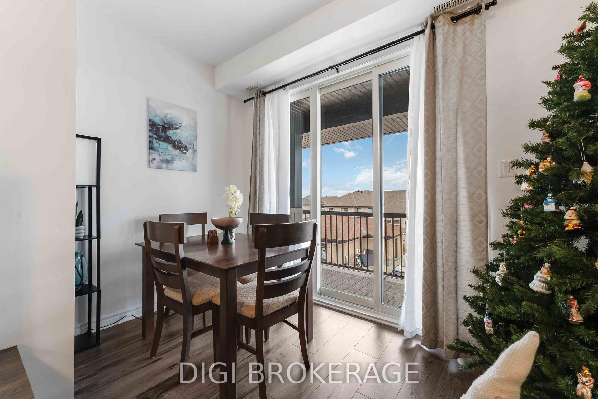 Photo 9 of 40D Jaguar Private, Ottawa, Kanata - Emerald Meadows/Trailwest — HOMEH