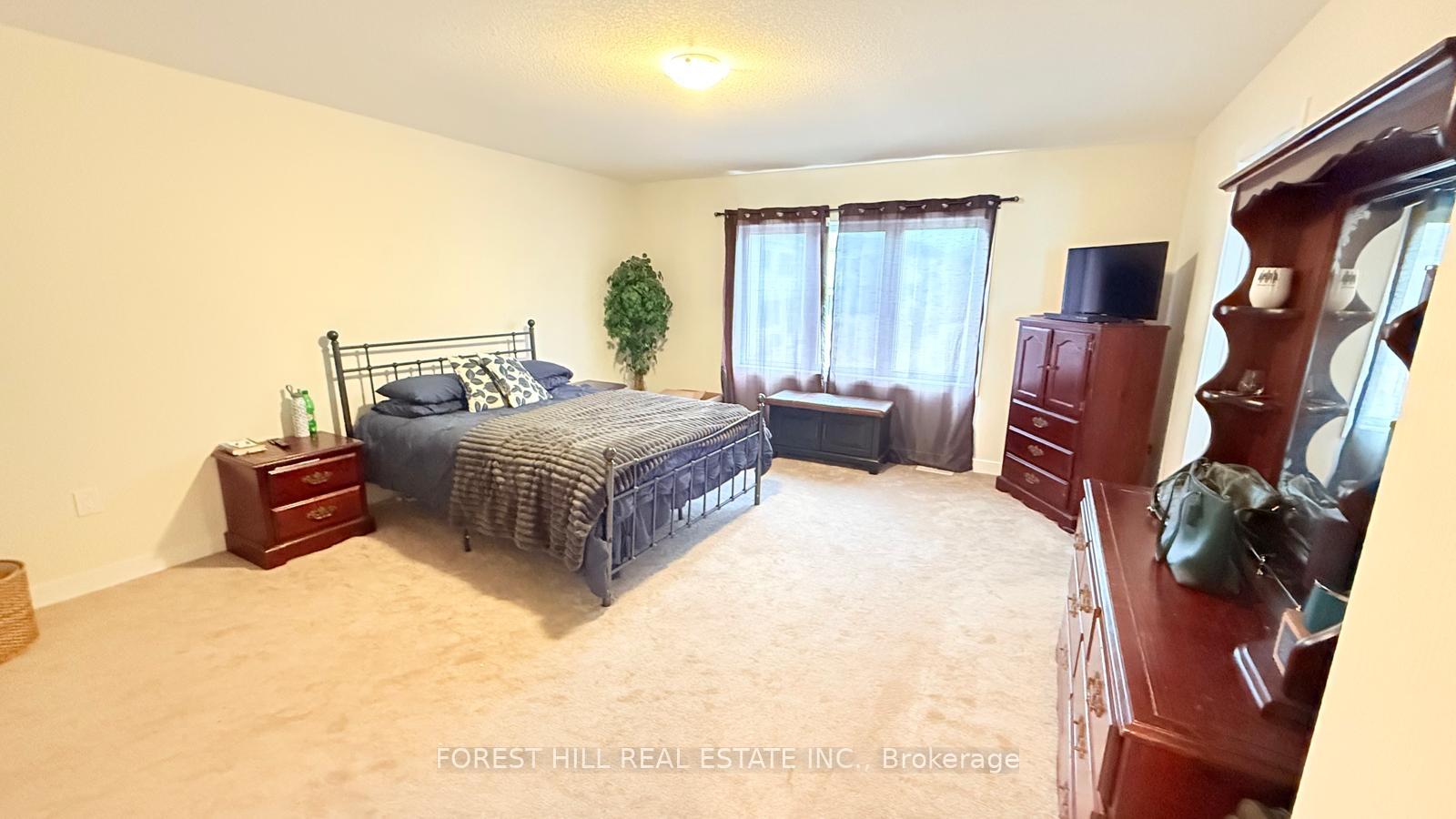 Photo 6 of 126 Lilac Circle, Haldimand — HOMEH