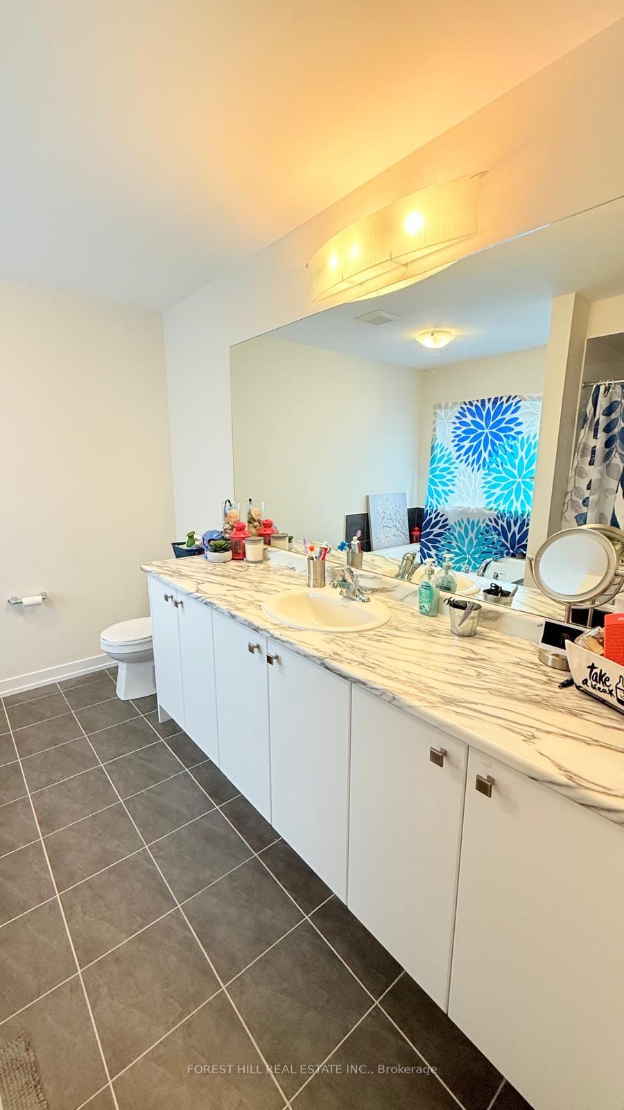 Photo 7 of 126 Lilac Circle, Haldimand — HOMEH