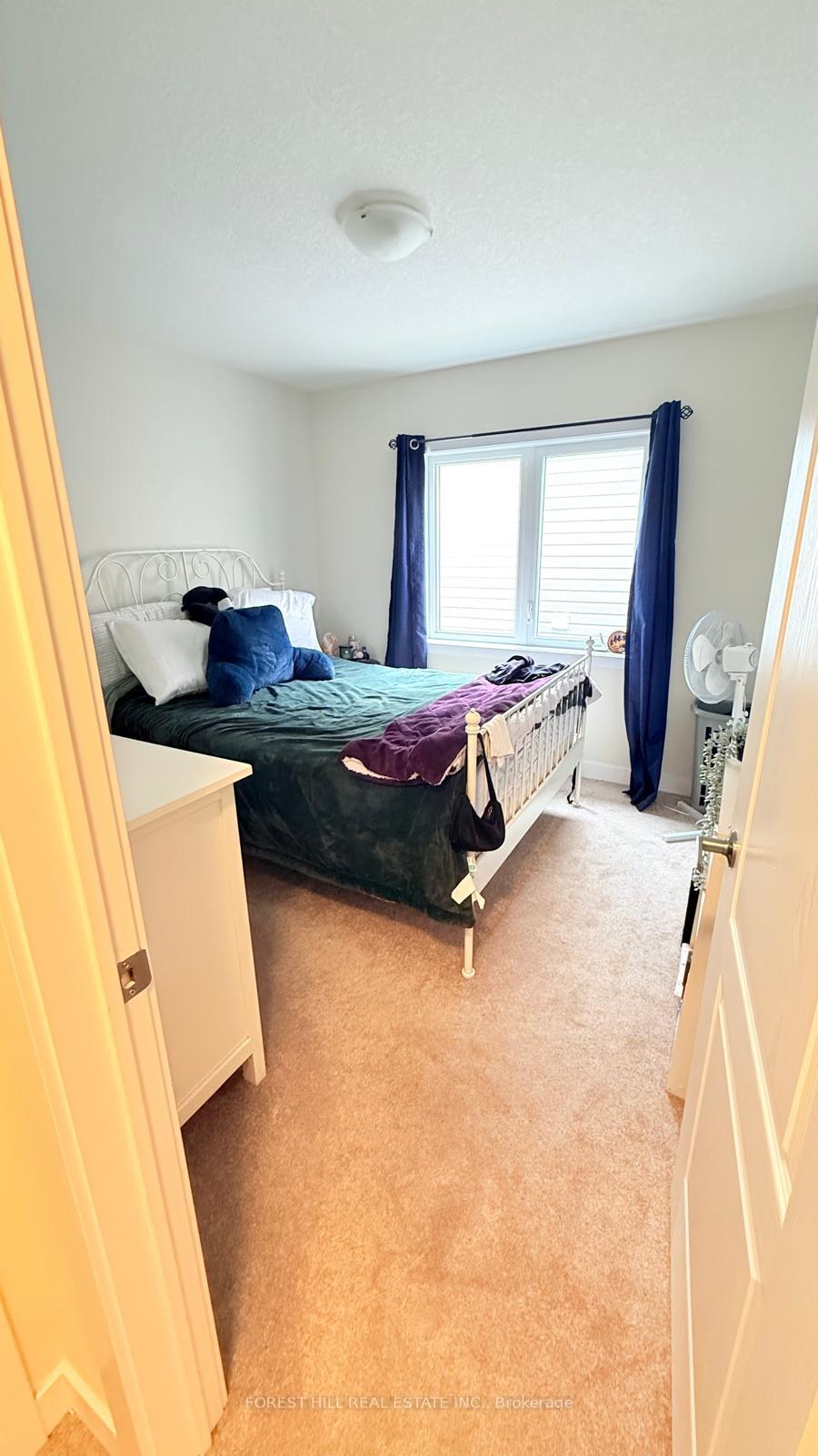 Photo 17 of 126 Lilac Circle, Haldimand — HOMEH