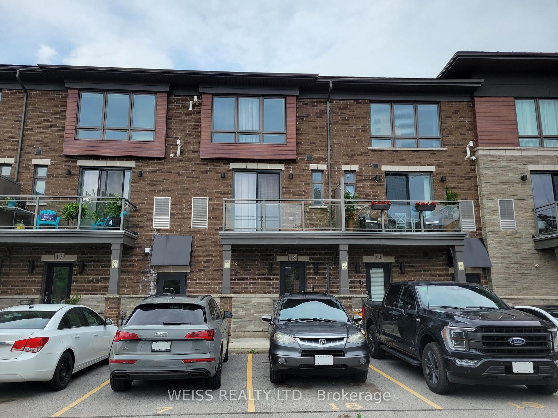 Front of Unit 18, 510 North Service Road