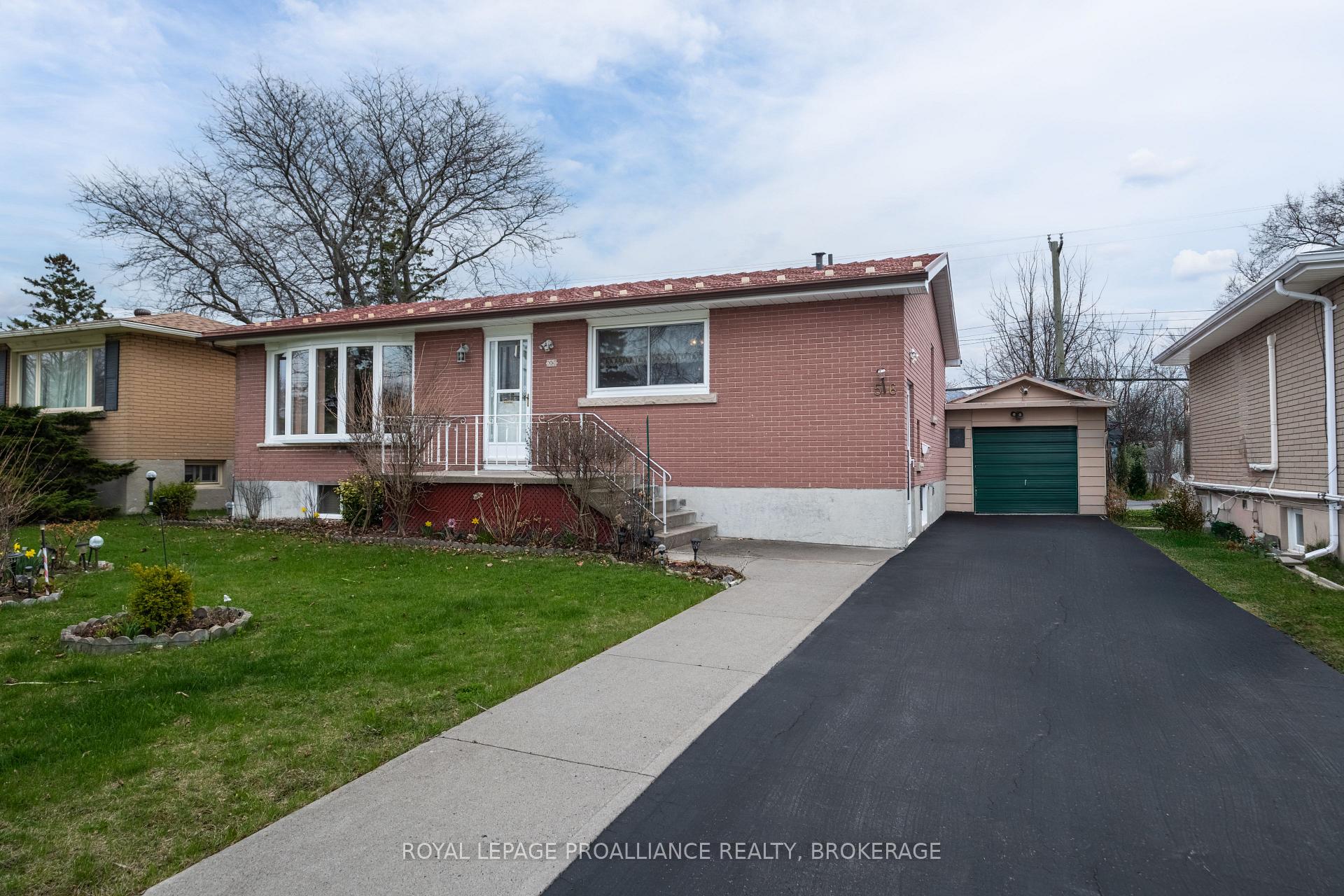 Photo 23 of 56 Campbell Crescent, Kingston, Central City West — HOMEH