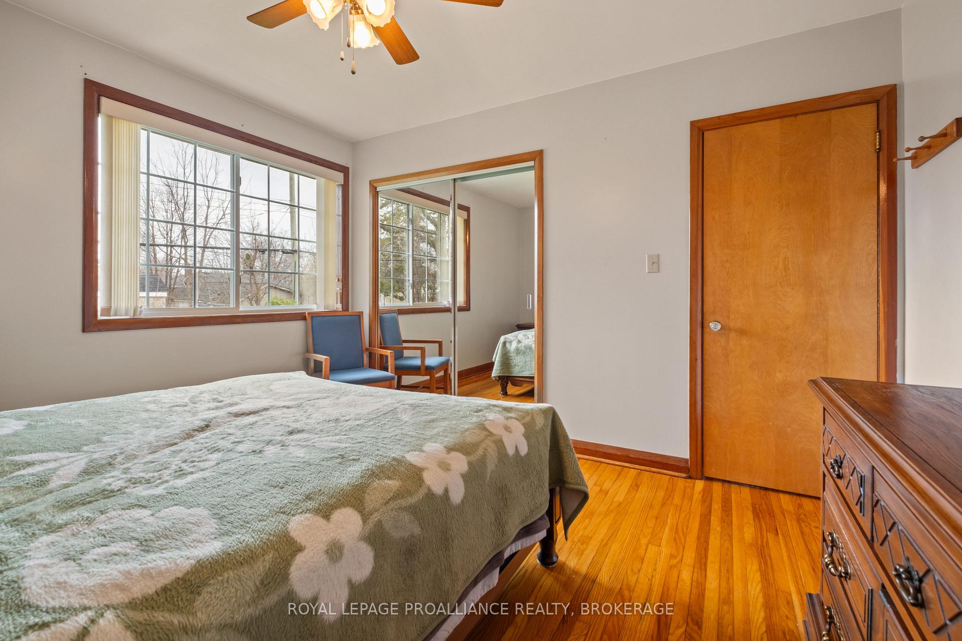 Photo 33 of 56 Campbell Crescent, Kingston, Central City West — HOMEH
