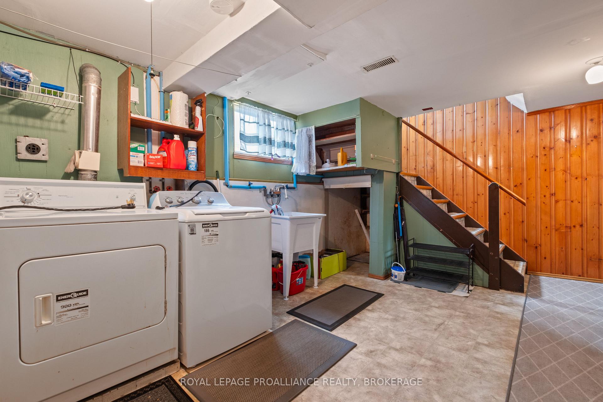 Photo 18 of 56 Campbell Crescent, Kingston, Central City West — HOMEH