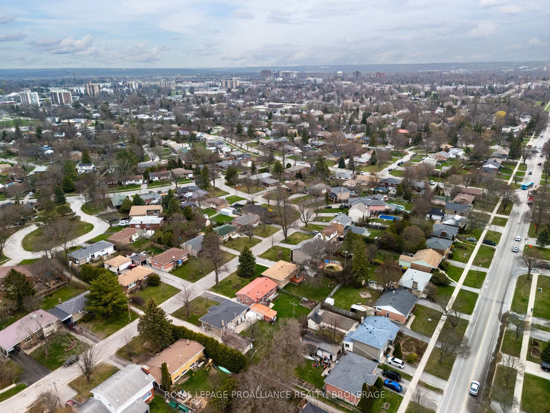 Photo 34 of 56 Campbell Crescent, Kingston, Central City West — HOMEH