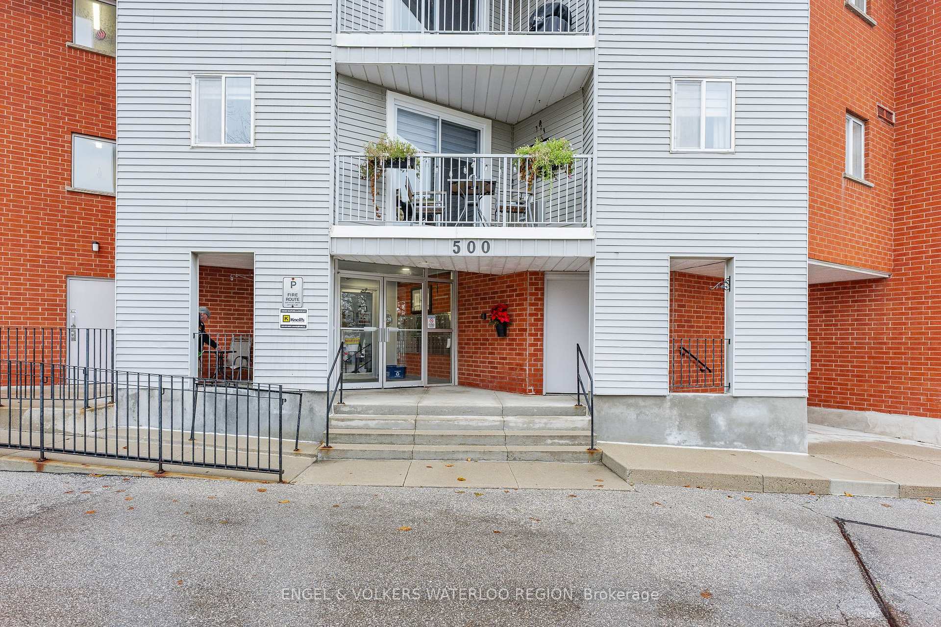 Photo 22 of Unit 410, 500 Westmount Road W, Kitchener — HOMEH