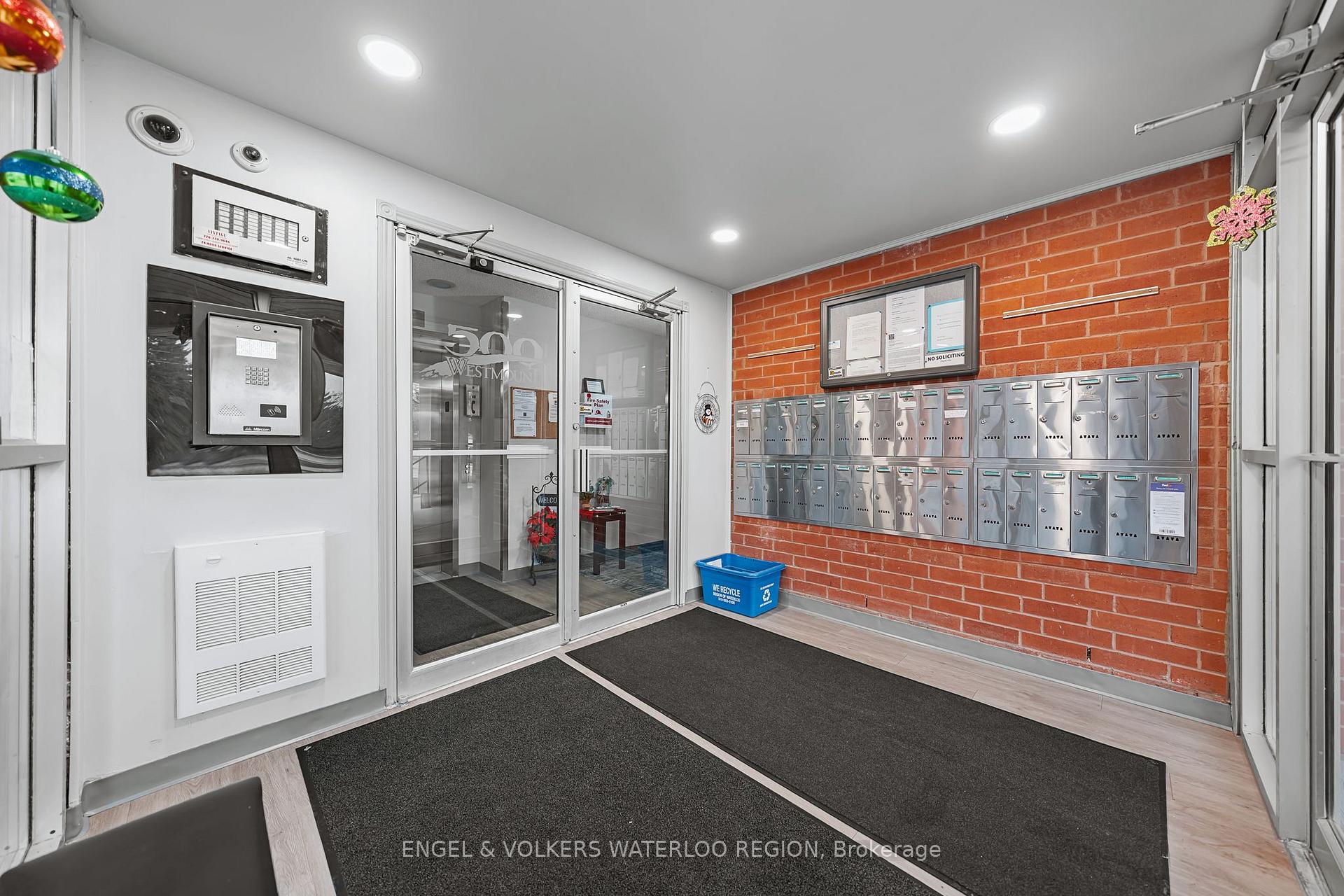 Photo 5 of Unit 410, 500 Westmount Road W, Kitchener — HOMEH