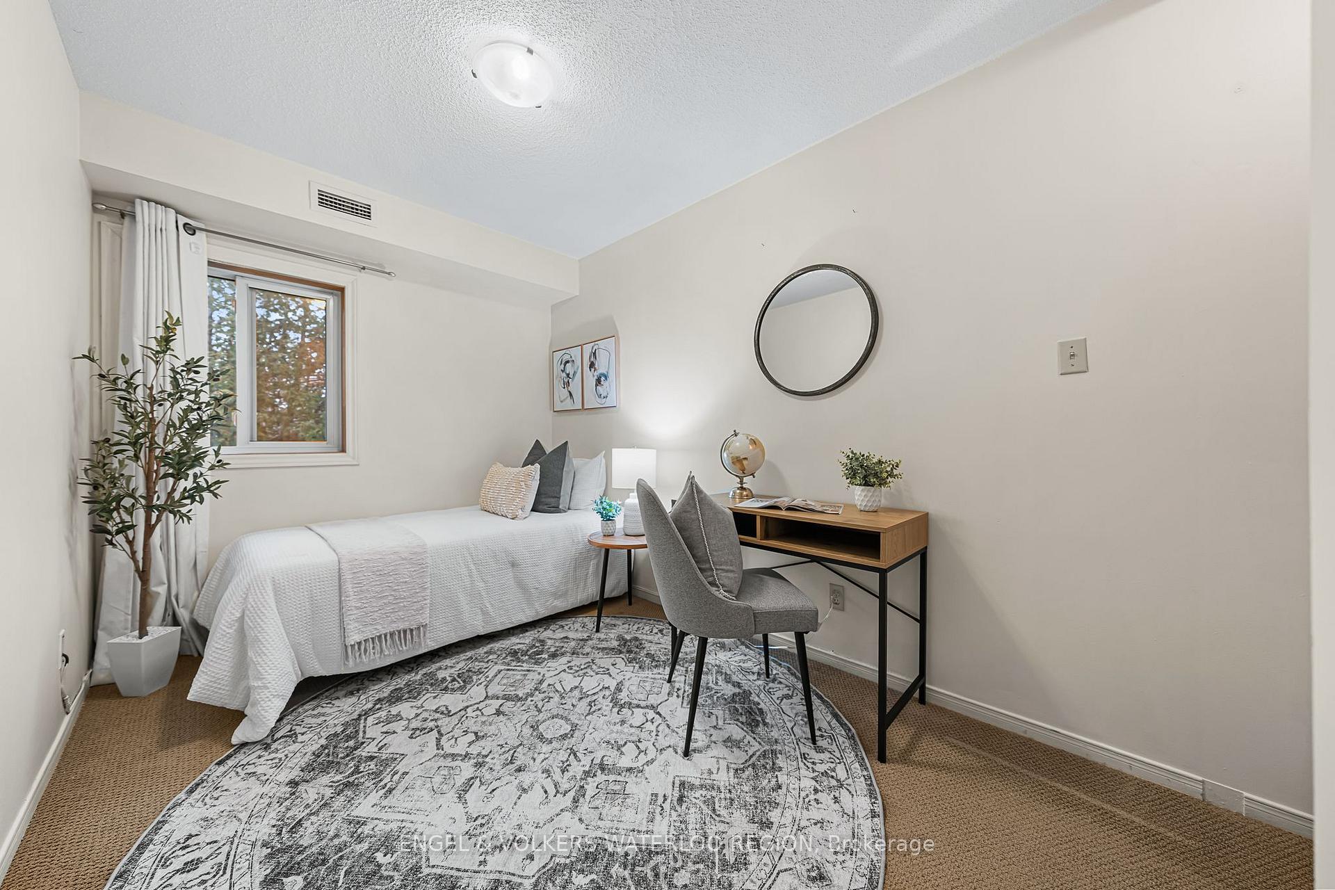Photo 33 of Unit 410, 500 Westmount Road W, Kitchener — HOMEH