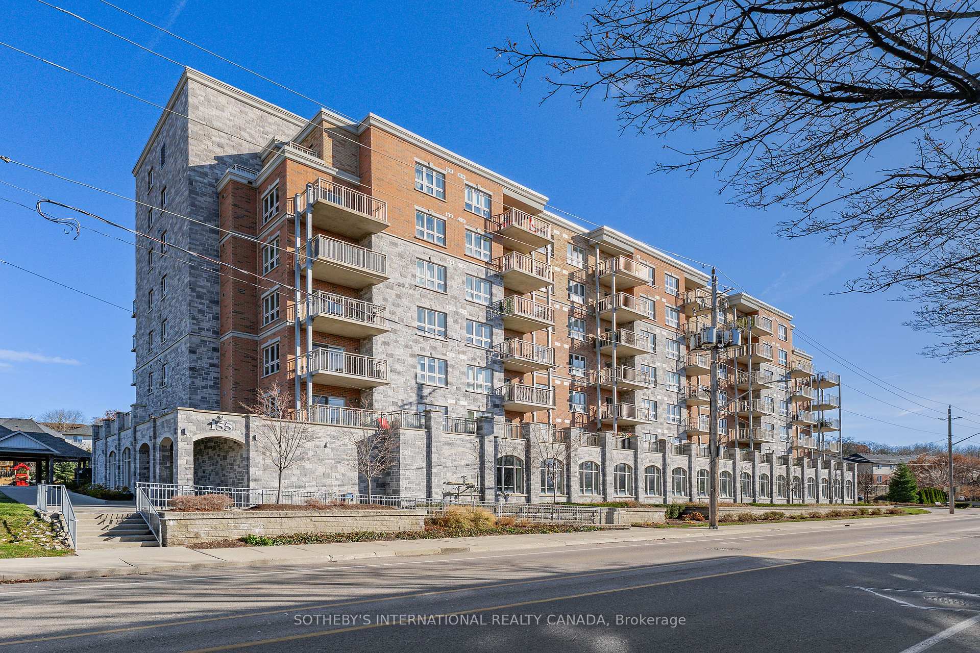 Front of Unit 705, 155 Water Street S